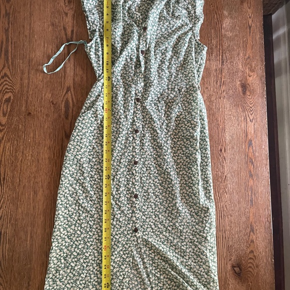 Spring dress - Picture 9 of 9